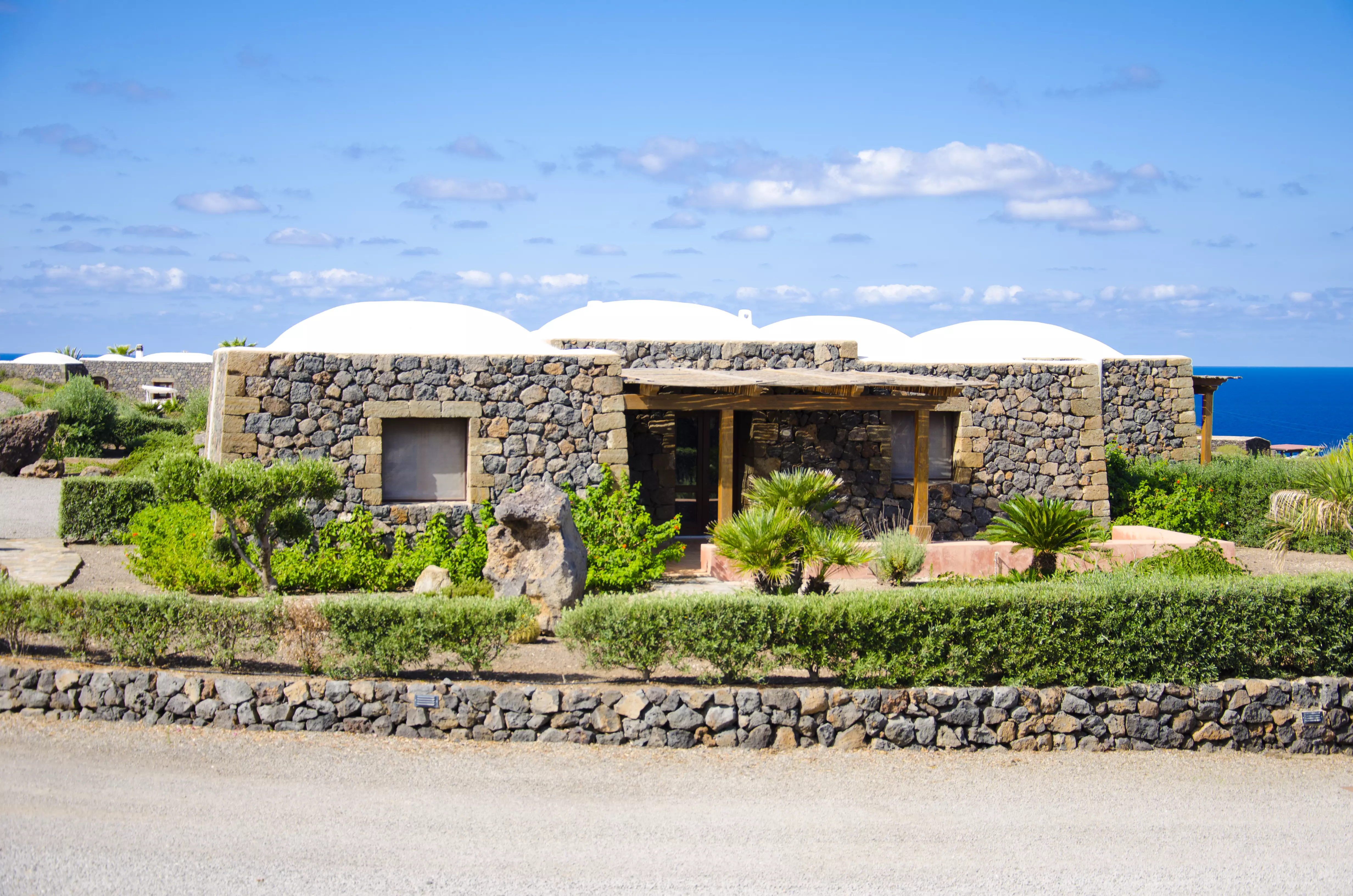 Dammusi di Pantelleria. Architettura, natura e autenticit&agrave;