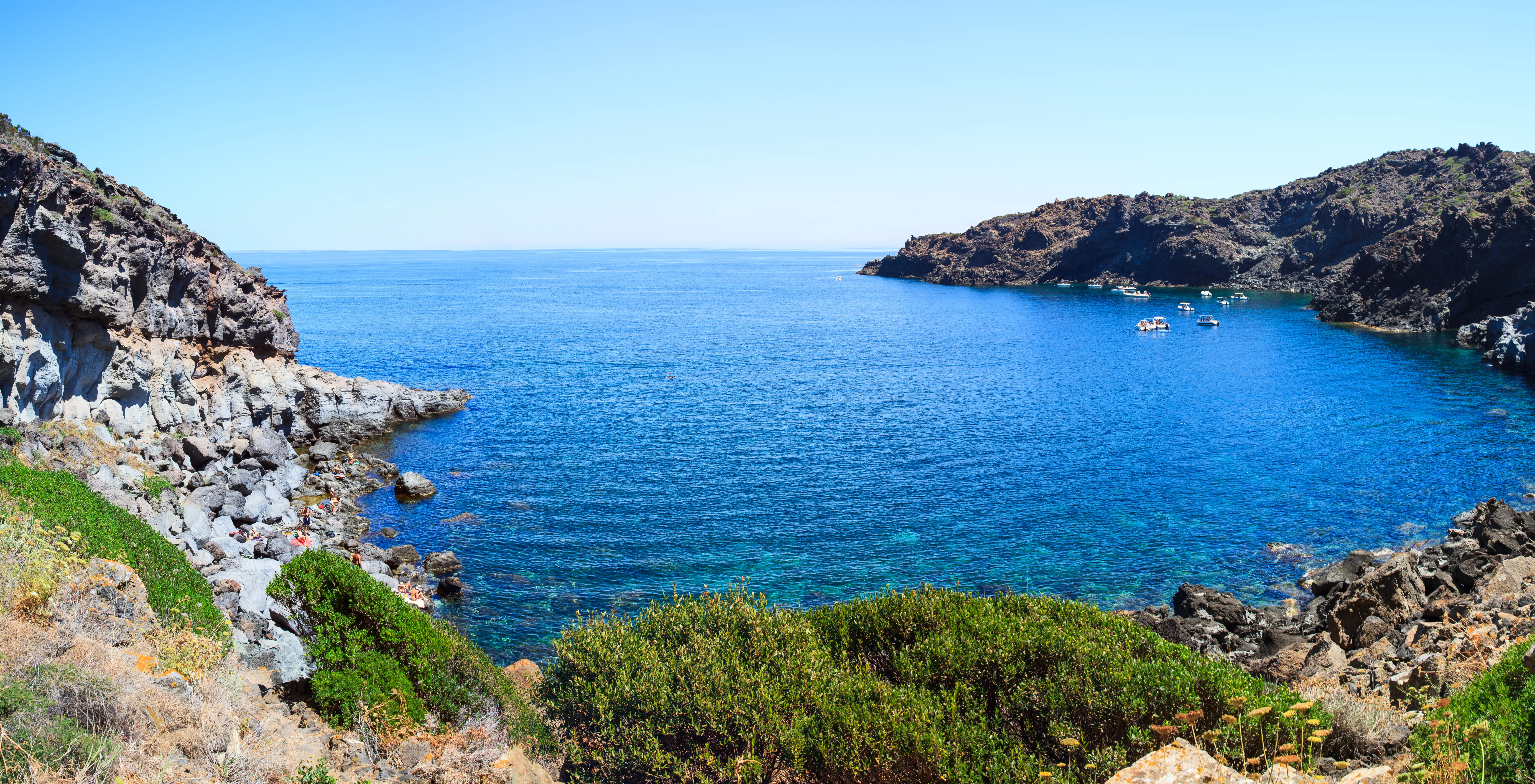 Spiaggia di Pantelleria. Guida alle coste pi&ugrave; affascinanti dell&rsquo;isola
