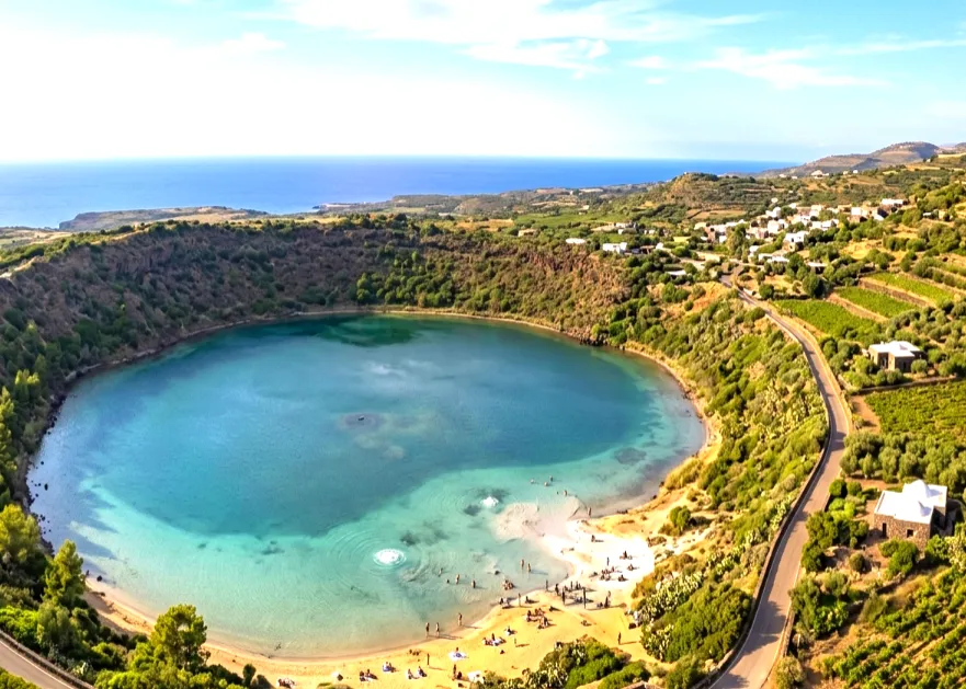 Specchio di Venere a Pantelleria.